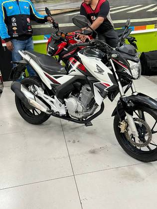 HONDA CB TWISTER 